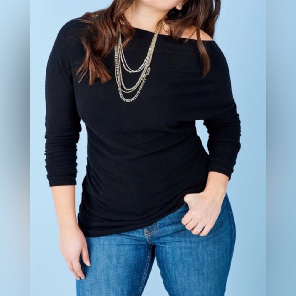 NWT Stella & Dot Black Tunic